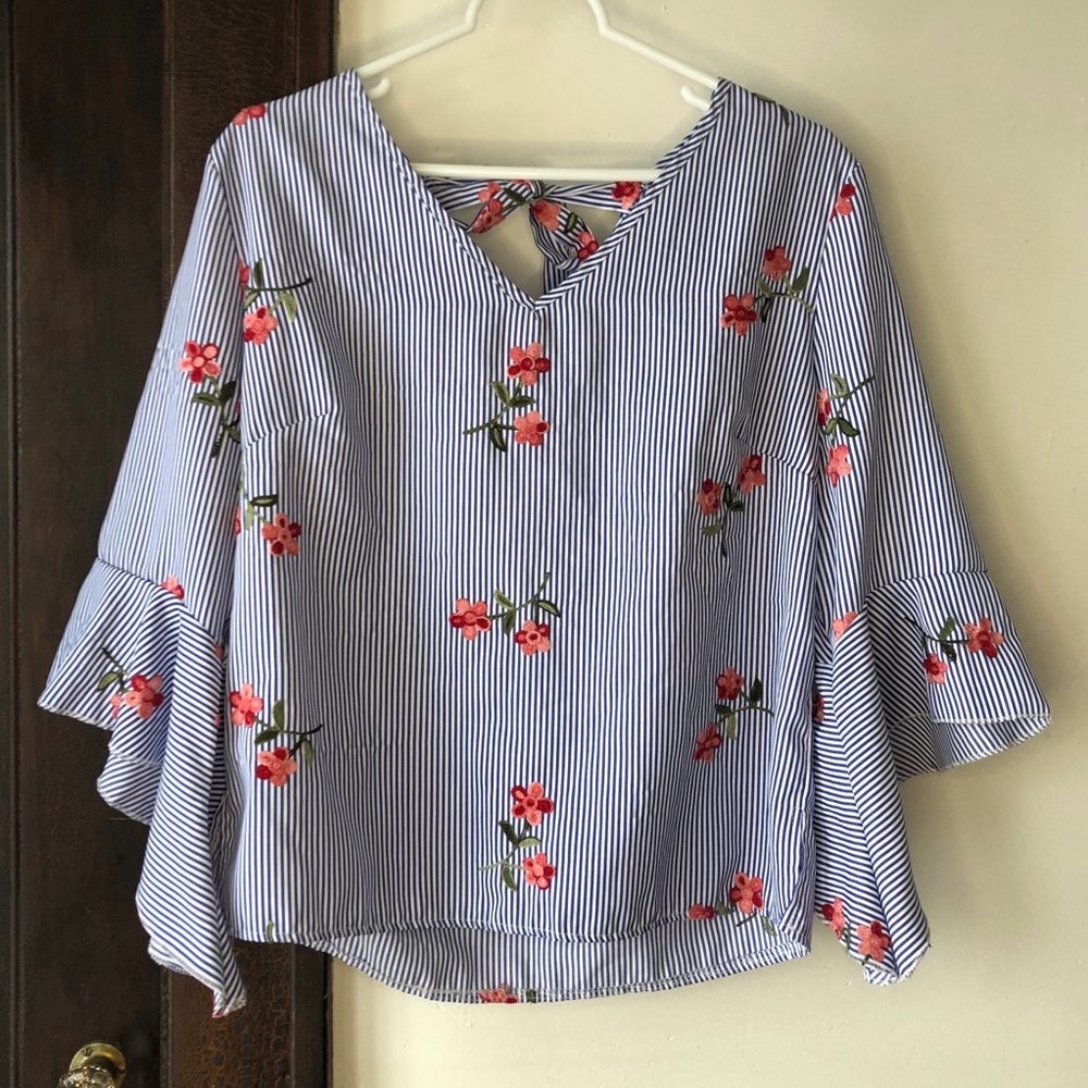 XL Boutique Striped Floral Blouse Flutter Sleeve